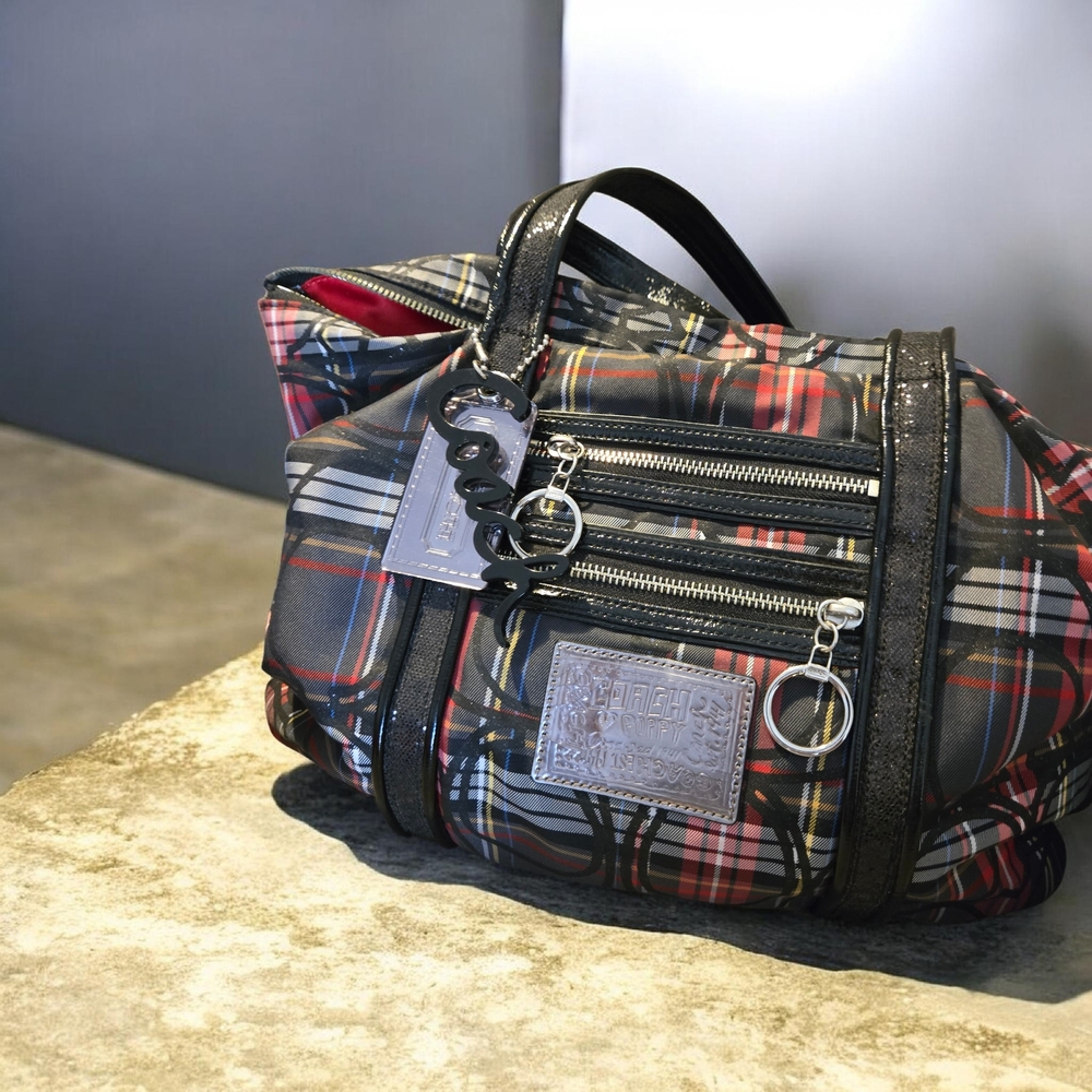 Coach POPPY TARTAN GLAM Tote/Wristlet Set with Red/Black Script And 2 Hangtags - Picture 2 of 12